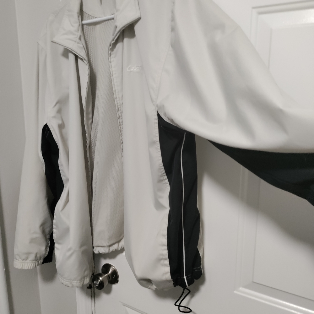 Reebok jacket - Picture 2 of 7
